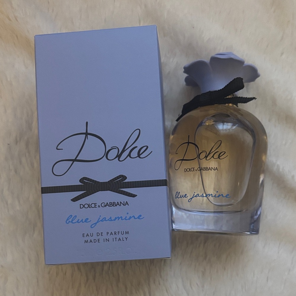 Dolce & Gabbana 🩵Blue Jasmine Perfume with Black Ribbon